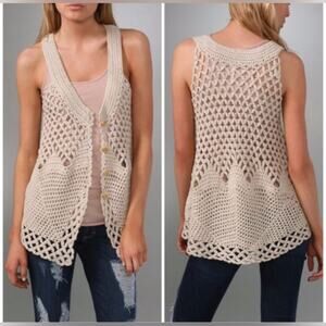Free People Boho Crochet Vest sz XS Cream gold buttons